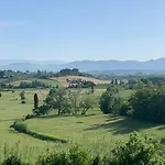 Locazione Turistica Casa Olivo فيوتشيتشيو