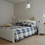 Locazione Turistica Casa Olivo فيوتشيتشيو