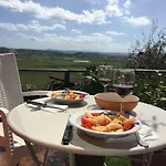 Locazione Turistica Casa Olivo شقة فيوتشيتشيو